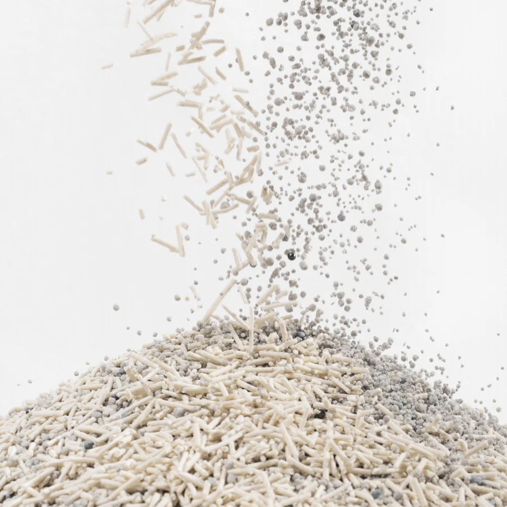 Pidan Cat Litter Tofu & Bentonite Clay 2.4kg