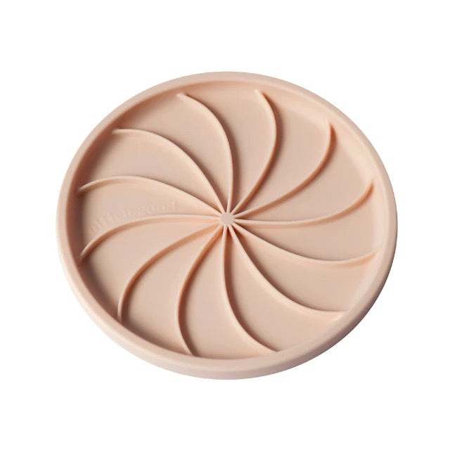 OLLIE B. GOOD wheelies lick mat & lid | peach